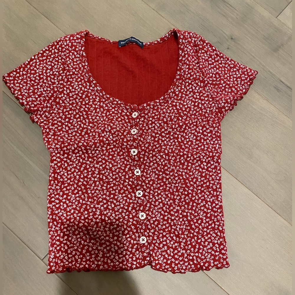 Brandy Melville Crop top